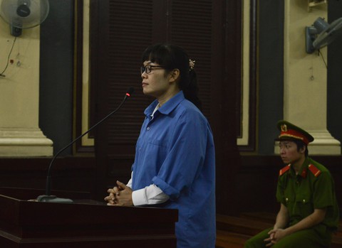 Tranh luận Huyền Như chiếm đoạt tiền của khách hay VietinBank - Ảnh 1. Tranh luận Huyền Như chiếm đoạt tiền của khách hay VietinBank - Ảnh 1.