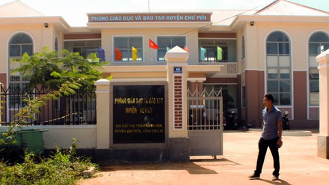 Cán bộ phòng Giáo dục chiếm đoạt hàng tỉ đồng tiền ăn của trẻ - Ảnh 1. Cán bộ phòng Giáo dục chiếm đoạt hàng tỉ đồng tiền ăn của trẻ - Ảnh 1.