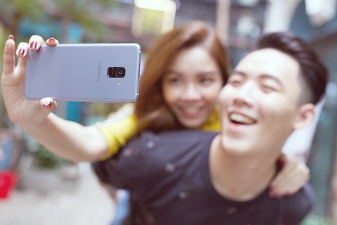 Thổi thêm chút lãng mạn với sắc màu ảo diệu cho Valentines năm nay - Ảnh 5. Thổi thêm chút lãng mạn với sắc màu ảo diệu cho Valentines năm nay - Ảnh 5.