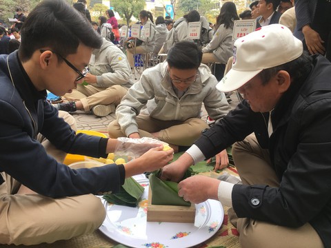 Những tiết học đón tết của học sinh Hà Nội - Ảnh 1. Những tiết học đón tết của học sinh Hà Nội - Ảnh 1.