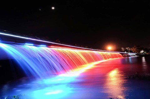 5 điểm vui chơi Tết Mậu Tuất ở Sài Gòn - Ảnh 4. 5 điểm vui chơi Tết Mậu Tuất ở Sài Gòn - Ảnh 4.
