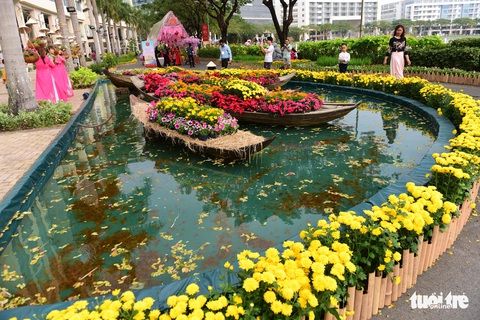 Khai mạc Hội hoa xuân Phú Mỹ Hưng trong khuôn viên 7 ha - Ảnh 12. Khai mạc Hội hoa xuân Phú Mỹ Hưng trong khuôn viên 7 ha - Ảnh 12.