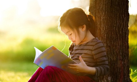 Trẻ càng lớn càng lười đọc sách, vì sao? - Ảnh 1. Trẻ càng lớn càng lười đọc sách, vì sao? - Ảnh 1.