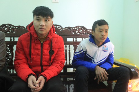 Truy tặng huy hiệu Tuổi trẻ dũng cảm cho sinh viên tử nạn vì cứu người đuối nước - Ảnh 3. Truy tặng huy hiệu Tuổi trẻ dũng cảm cho sinh viên tử nạn vì cứu người đuối nước - Ảnh 3.