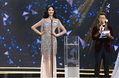 HHen Niê đăng quang Hoa hậu Hoàn vũ Việt Nam 2017 - Ảnh 11. HHen Niê đăng quang Hoa hậu Hoàn vũ Việt Nam 2017 - Ảnh 11.