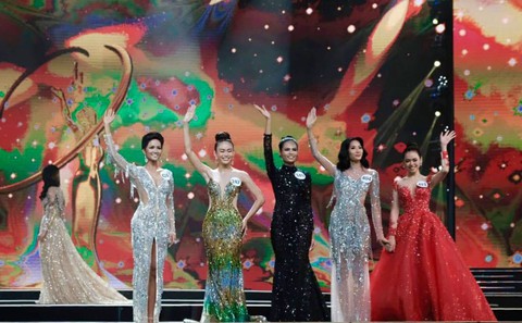 HHen Niê đăng quang Hoa hậu Hoàn vũ Việt Nam 2017 - Ảnh 19. HHen Niê đăng quang Hoa hậu Hoàn vũ Việt Nam 2017 - Ảnh 19.