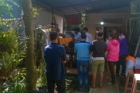 Hai vợ chồng chết tại nhà, nghi bị cướp đánh vào đầu - Ảnh 1. Hai vợ chồng chết tại nhà, nghi bị cướp đánh vào đầu - Ảnh 1.