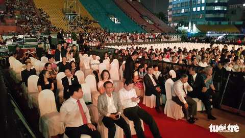 Festival Làn Sóng Xanh lèo tèo khán giả, không có nghệ sĩ lên nhận giải - Ảnh 9. Festival Làn Sóng Xanh lèo tèo khán giả, không có nghệ sĩ lên nhận giải - Ảnh 9.