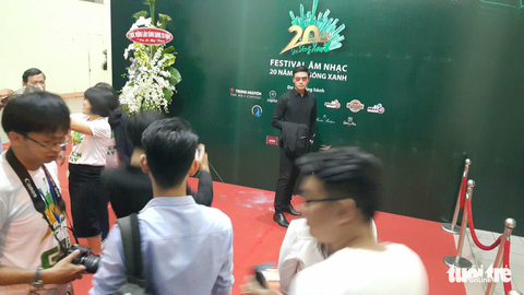 Festival Làn Sóng Xanh lèo tèo khán giả, không có nghệ sĩ lên nhận giải - Ảnh 5. Festival Làn Sóng Xanh lèo tèo khán giả, không có nghệ sĩ lên nhận giải - Ảnh 5.