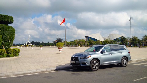 Đánh giá xe Infiniti QX60: xe ông chủ về thăm Công tử… - Ảnh 1. Đánh giá xe Infiniti QX60: xe ông chủ về thăm Công tử… - Ảnh 1.