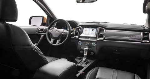 Ford giới thiệu bán tải Ranger mới tại Detroit Auto Show 2018 - Ảnh 2. Ford giới thiệu bán tải Ranger mới tại Detroit Auto Show 2018 - Ảnh 2.