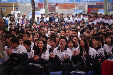 Thanh Hóa: sôi động với hàng ngàn học sinh - Ảnh 1. Thanh Hóa: sôi động với hàng ngàn học sinh - Ảnh 1.