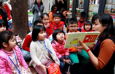 We love reading: hãy đọc sách cho con - Ảnh 1. We love reading: hãy đọc sách cho con - Ảnh 1.