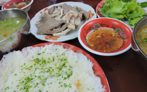 Cẩn thận với ”cục tophi” - Ảnh 1. Cẩn thận với ”cục tophi” - Ảnh 1.