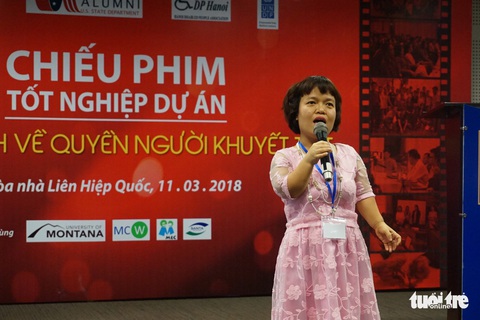 Anh nông dân lưng gù đoạt giải nhất phim dành cho người khuyết tật - Ảnh 3. Anh nông dân lưng gù đoạt giải nhất phim dành cho người khuyết tật - Ảnh 3.