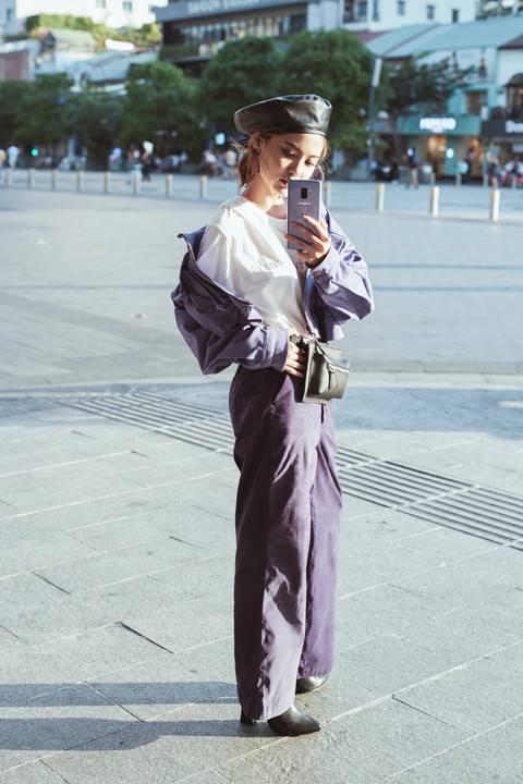 Đằng sau những bức ảnh selfie cực chất của Fung La - Ảnh 1. Đằng sau những bức ảnh selfie cực chất của Fung La - Ảnh 1.