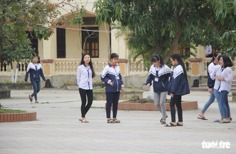 Giáo viên bàng hoàng chuyện nữ sinh tử vong sau khi có video hôn bạn trai - Ảnh 4. Giáo viên bàng hoàng chuyện nữ sinh tử vong sau khi có video hôn bạn trai - Ảnh 4.