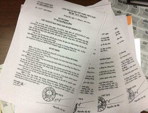 Vẫn đang kiểm tra sai phạm vụ tuyển dư giáo viên - Ảnh 2. Vẫn đang kiểm tra sai phạm vụ tuyển dư giáo viên - Ảnh 2.