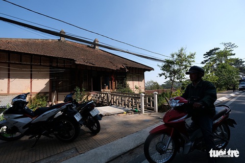Nghi án giết người trong vụ cháy biệt thự cổ Đà Lạt, 5 người chết - Ảnh 3. Nghi án giết người trong vụ cháy biệt thự cổ Đà Lạt, 5 người chết - Ảnh 3.