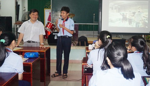 Một cú bấm like, có khi em đang giết một con người - Ảnh 1. Một cú bấm like, có khi em đang giết một con người - Ảnh 1.
