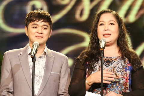Sân khấu Sài Gòn đang thời... lên bờ xuống ruộng? - Ảnh 6. Sân khấu Sài Gòn đang thời... lên bờ xuống ruộng? - Ảnh 6.