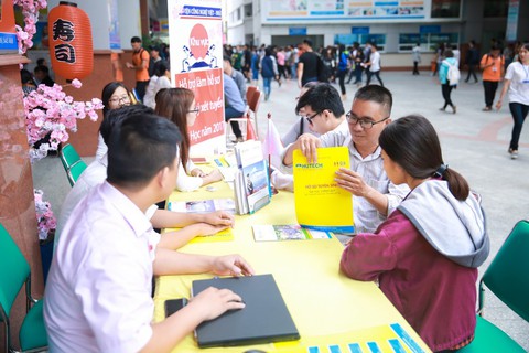 Phương án tuyển sinh năm 2018 của ĐH HUTECH - Ảnh 2. Phương án tuyển sinh năm 2018 của ĐH HUTECH - Ảnh 2.