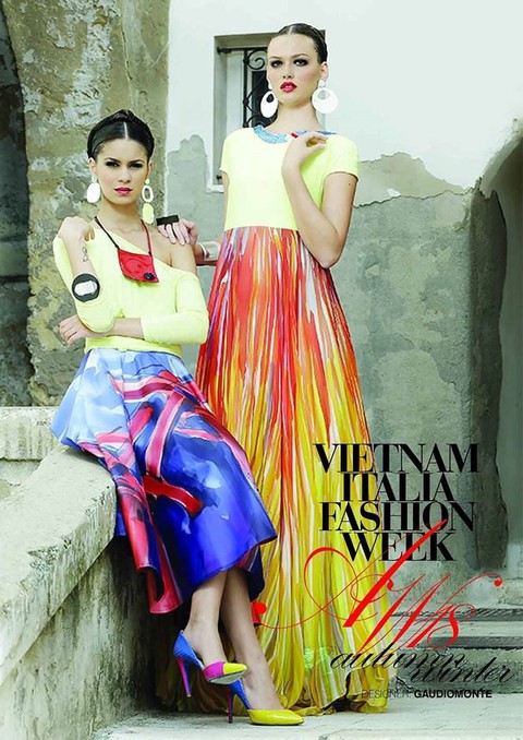 Ngắm thời trang Việt - Ý và xem triển lãm ươm tơ dệt lụa - Ảnh 6. Ngắm thời trang Việt - Ý và xem triển lãm ươm tơ dệt lụa - Ảnh 6.