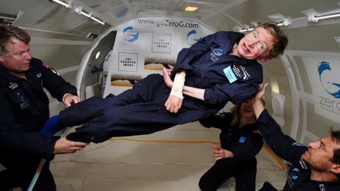 Định mệnh nghiệt ngã của thiên tài vật lý Stephen Hawking - Ảnh 4. Định mệnh nghiệt ngã của thiên tài vật lý Stephen Hawking - Ảnh 4.