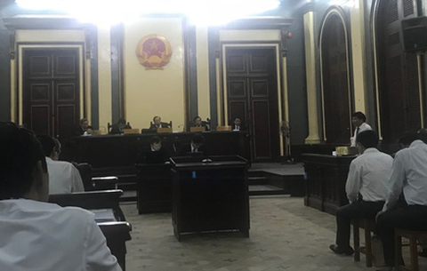 Vụ Navibank: Tòa nhắc luật sư về văn hóa tranh luận - Ảnh 1. Vụ Navibank: Tòa nhắc luật sư về văn hóa tranh luận - Ảnh 1.