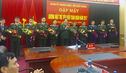 Mười gương mặt trẻ tiêu biểu toàn quân năm 2017 - Ảnh 1. Mười gương mặt trẻ tiêu biểu toàn quân năm 2017 - Ảnh 1.