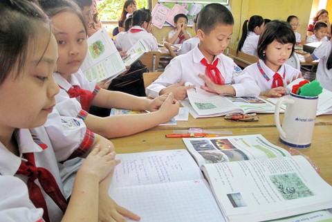 Học sinh trung bình của Việt Nam giỏi hơn học sinh giỏi Ấn Độ? - Ảnh 1. Học sinh trung bình của Việt Nam giỏi hơn học sinh giỏi Ấn Độ? - Ảnh 1.