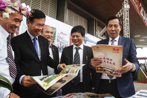 Khai mạc Hội báo toàn quốc 2018 tại Bảo tàng Hà Nội - Ảnh 3. Khai mạc Hội báo toàn quốc 2018 tại Bảo tàng Hà Nội - Ảnh 3.