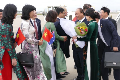 Thủ tướng Nguyễn Xuân Phúc đến thăm Sydney - Ảnh 2. Thủ tướng Nguyễn Xuân Phúc đến thăm Sydney - Ảnh 2.