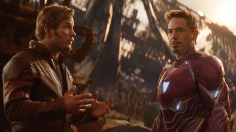 Robert Downey Jr đứng đầu thu nhập khủng của dàn sao Endgame: 75 triệu USD - Ảnh 4. Robert Downey Jr đứng đầu thu nhập khủng của dàn sao Endgame: 75 triệu USD - Ảnh 4.