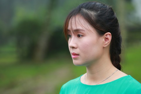 Tất cả đàn ông trong Cả một đời ân oán ‘thủ tiết’ chờ vợ? - Ảnh 6. Tất cả đàn ông trong Cả một đời ân oán ‘thủ tiết’ chờ vợ? - Ảnh 6.