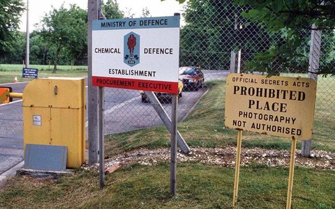 Anh cũng có thể có chất độc thần kinh Novichok - Ảnh 5. Anh cũng có thể có chất độc thần kinh Novichok - Ảnh 5.