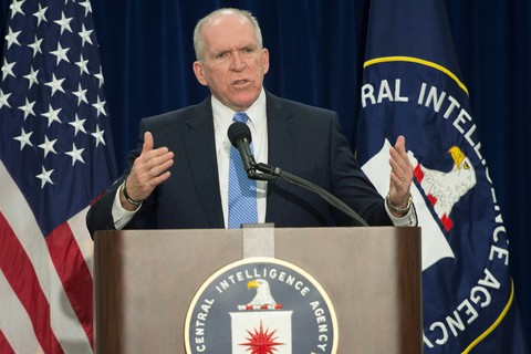Cựu giám đốc CIA nặng lời với ông Trump chuyện sa thải nhân sự - Ảnh 1. Cựu giám đốc CIA nặng lời với ông Trump chuyện sa thải nhân sự - Ảnh 1.