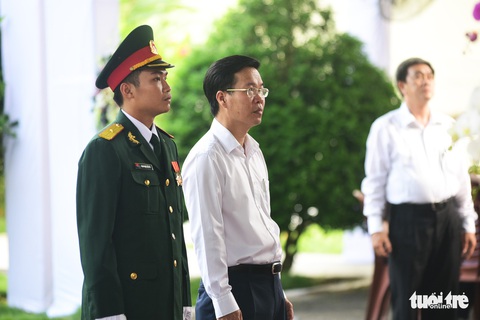 Ông Sáu Khải gần gũi, thân thương trong lòng người ở lại - Ảnh 3. Ông Sáu Khải gần gũi, thân thương trong lòng người ở lại - Ảnh 3.