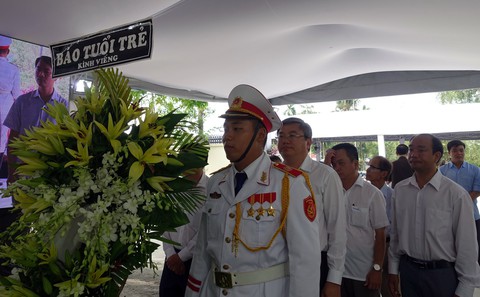 Ông Sáu Khải gần gũi, thân thương trong lòng người ở lại - Ảnh 4. Ông Sáu Khải gần gũi, thân thương trong lòng người ở lại - Ảnh 4.