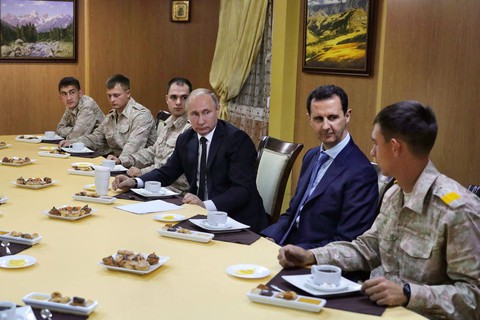 Con đường làm Tổng thống lạ kỳ của ông Putin - Ảnh 6. Con đường làm Tổng thống lạ kỳ của ông Putin - Ảnh 6.