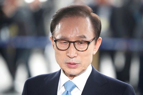 Cựu tổng thống Hàn Quốc Lee Myung Bak có thể bị bắt - Ảnh 1. Cựu tổng thống Hàn Quốc Lee Myung Bak có thể bị bắt - Ảnh 1.