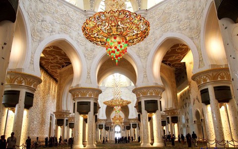 Sheikh Zayed - Thánh đường trắng tuyệt đẹp ở Abu Dhabi - Ảnh 7. Sheikh Zayed - Thánh đường trắng tuyệt đẹp ở Abu Dhabi - Ảnh 7.