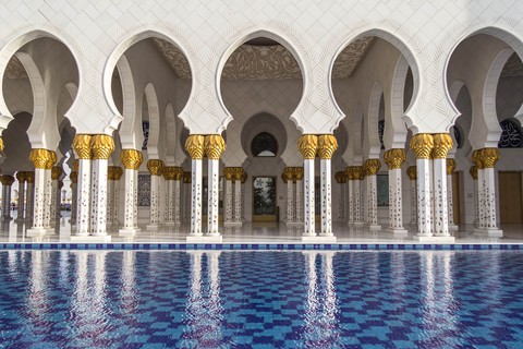 Sheikh Zayed - Thánh đường trắng tuyệt đẹp ở Abu Dhabi - Ảnh 5. Sheikh Zayed - Thánh đường trắng tuyệt đẹp ở Abu Dhabi - Ảnh 5.