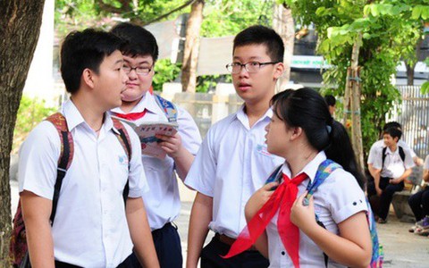 Những thay đổi trong tuyển sinh lớp 6 và lớp 10 - Ảnh 1. Những thay đổi trong tuyển sinh lớp 6 và lớp 10 - Ảnh 1.