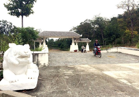 Cách hết chức vụ trong Đảng của nguyên lãnh đạo Công ty Cao su Đắk Lắk - Ảnh 1. Cách hết chức vụ trong Đảng của nguyên lãnh đạo Công ty Cao su Đắk Lắk - Ảnh 1.