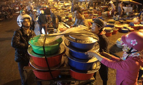 Những mẻ cá xuyên trăng - Ảnh 12. Những mẻ cá xuyên trăng - Ảnh 12.