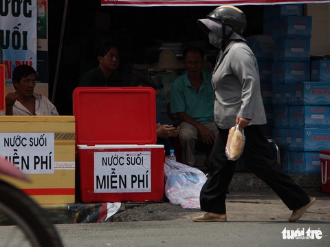 Đi hội rằm tháng giêng Bình Dương, miễn phí đồ ăn, xe ôm, nước uống - Ảnh 2. Đi hội rằm tháng giêng Bình Dương, miễn phí đồ ăn, xe ôm, nước uống - Ảnh 2.