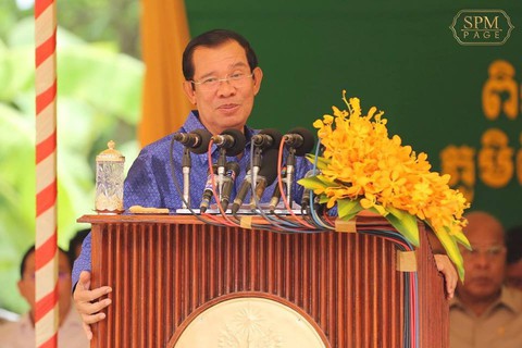 Thủ tướng Campuchia hứa thưởng cho tất cả công chức - Ảnh 1. Thủ tướng Campuchia hứa thưởng cho tất cả công chức - Ảnh 1.