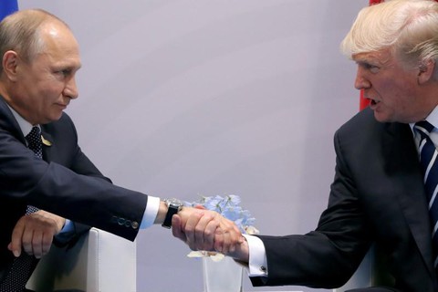 Ông Trump điện đàm, chúc mừng ông Putin sau bầu cử Nga? - Ảnh 1. Ông Trump điện đàm, chúc mừng ông Putin sau bầu cử Nga? - Ảnh 1.