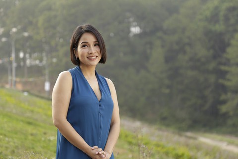 Mỹ Linh tung MV Anh đang nghĩ gì của Chat với Mozart 2 - Ảnh 3. Mỹ Linh tung MV Anh đang nghĩ gì của Chat với Mozart 2 - Ảnh 3.